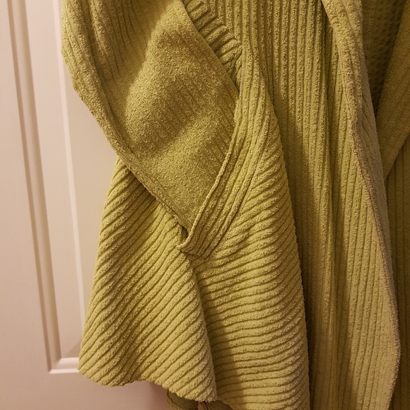 Ladies Jacket - Picture 3 of 4